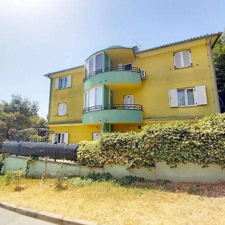 Lungomare Apartman Pula