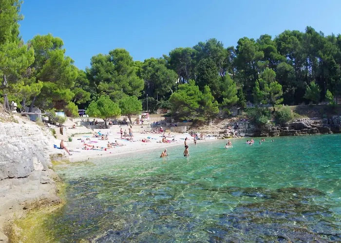 Lungomare * פולה